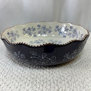 Temp-tations Floral Lace Blue Casserole Ceramic Scalloped 3 Quart NWOT Round